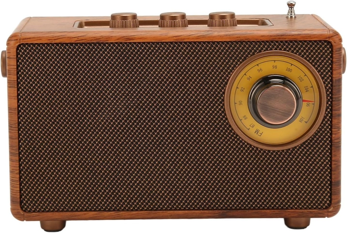 retro radio old style made of wood vintage mini small