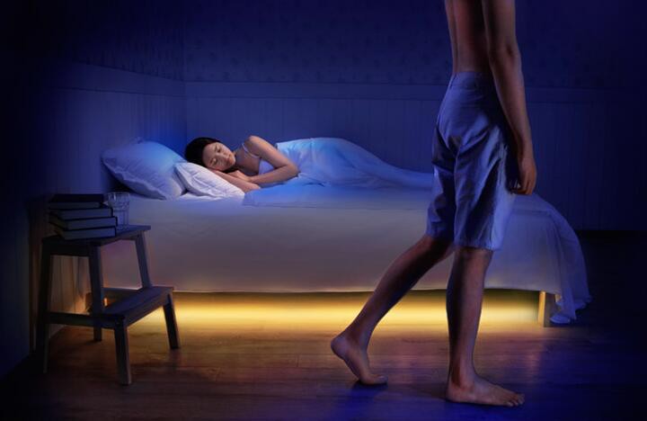 led strips set under the bed motion sensor