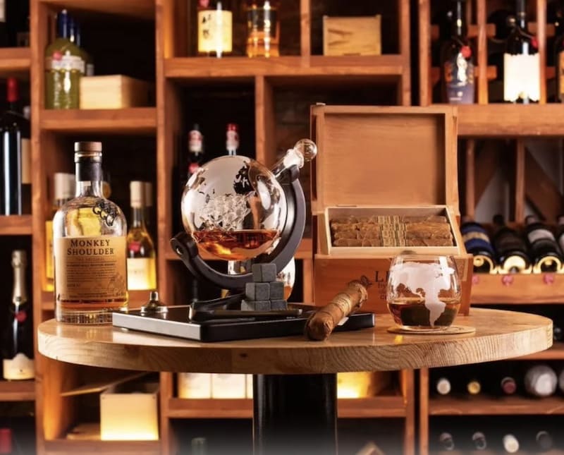 carafe in the shape of a globe for whiskey - globe carafes